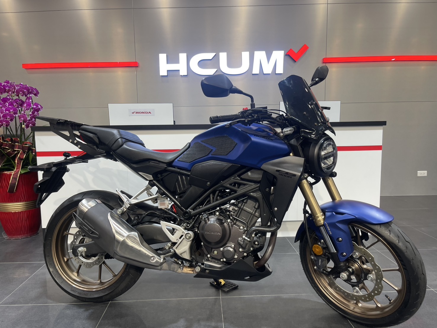 HONDA CB300R - 中古/二手車出售中 車款 : CB300R 出廠年份：2022 領牌年份：2022.12 行駛里程：8980公里 車輛所在：新北市中和區 | 個人自售