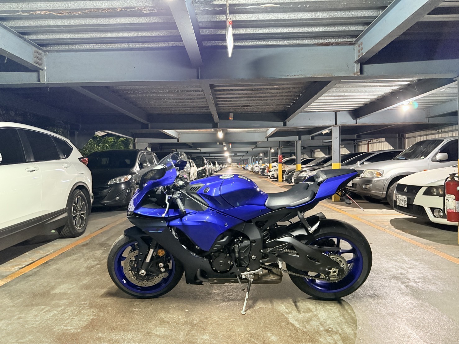 YAMAHA YZF-R1 - 中古/二手車出售中 2023 YAMAHA R1 | 大蔡