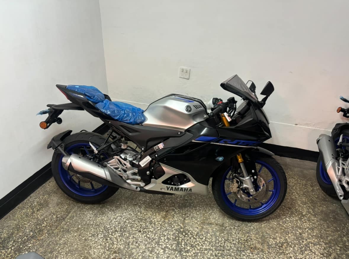 YAMAHA YZF-R15新車出售中 新車YAMAHA R15V4 R15M （現車現領） | 個人自售