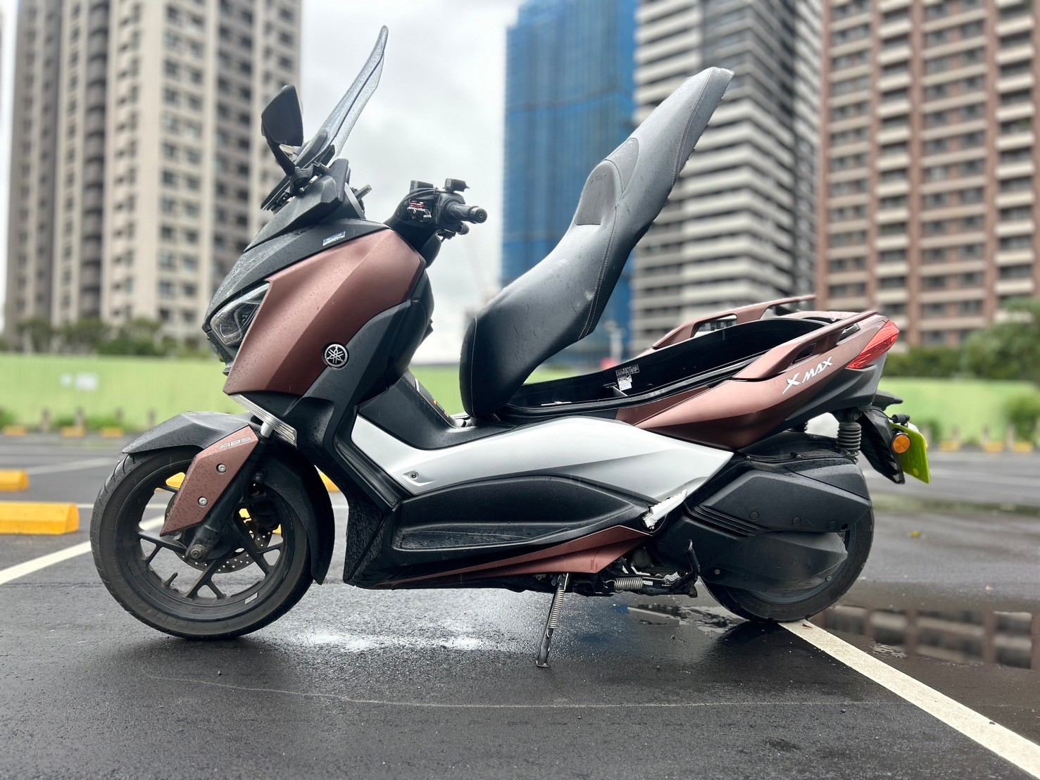 YAMAHA XMAX 400 - 中古/二手車出售中 YAMAHA XMAX | 個人自售