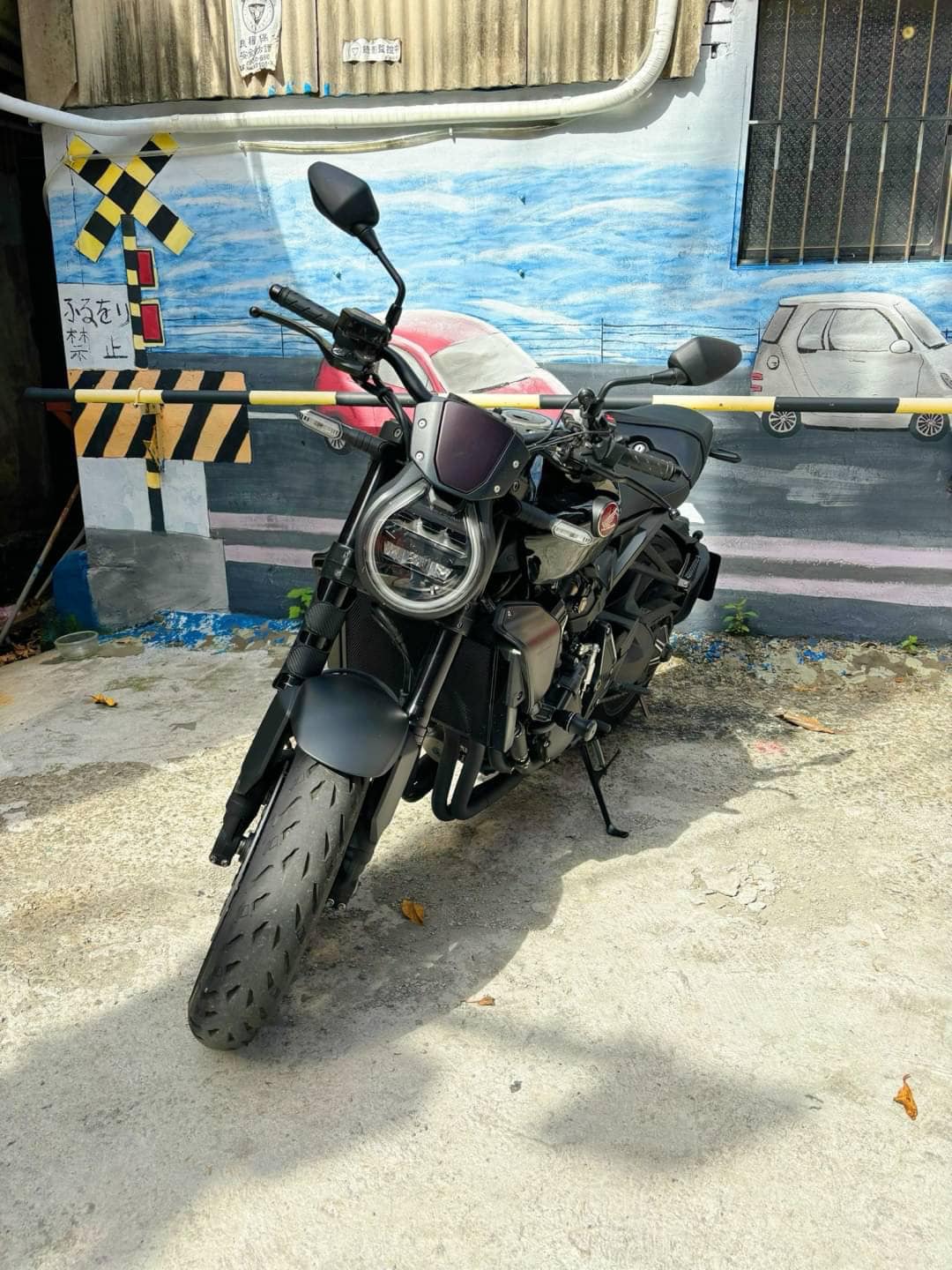 HONDA CB1000R - 中古/二手車出售中 HONDA CB1000R+ 台本車 | 個人自售