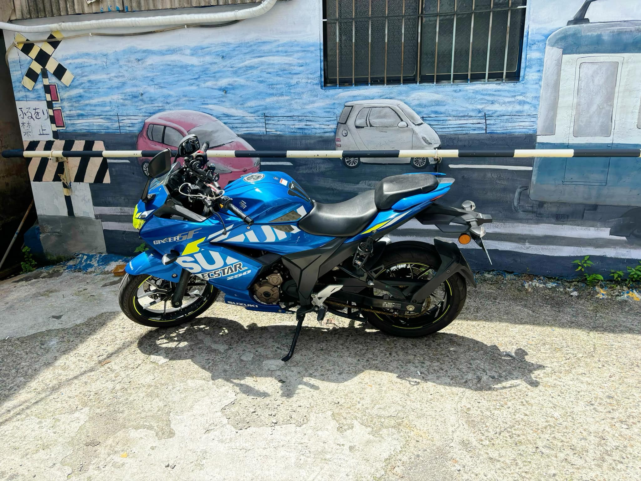 SUZUKI GIXXER 250 SF - 中古/二手車出售中 SUZUKI Gixxer SF250 | 個人自售