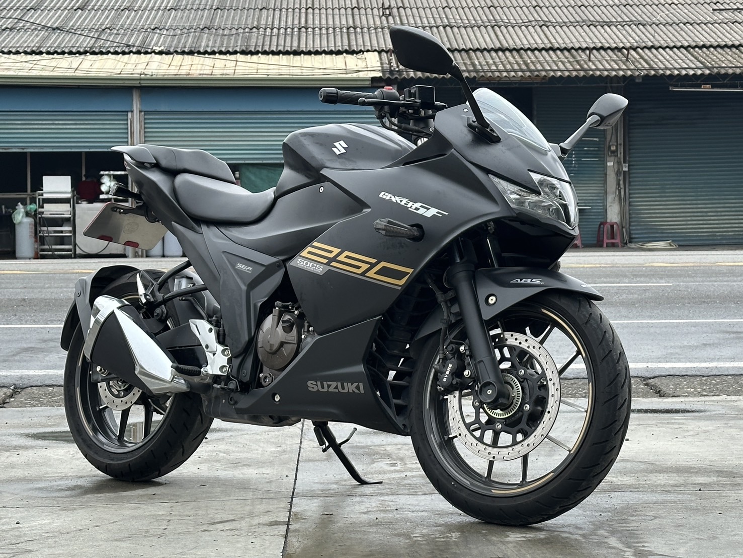 SUZUKI GIXXER 250 - 中古/二手車出售中  Gixxer SF 250 (近全新） | YSP 建興車業