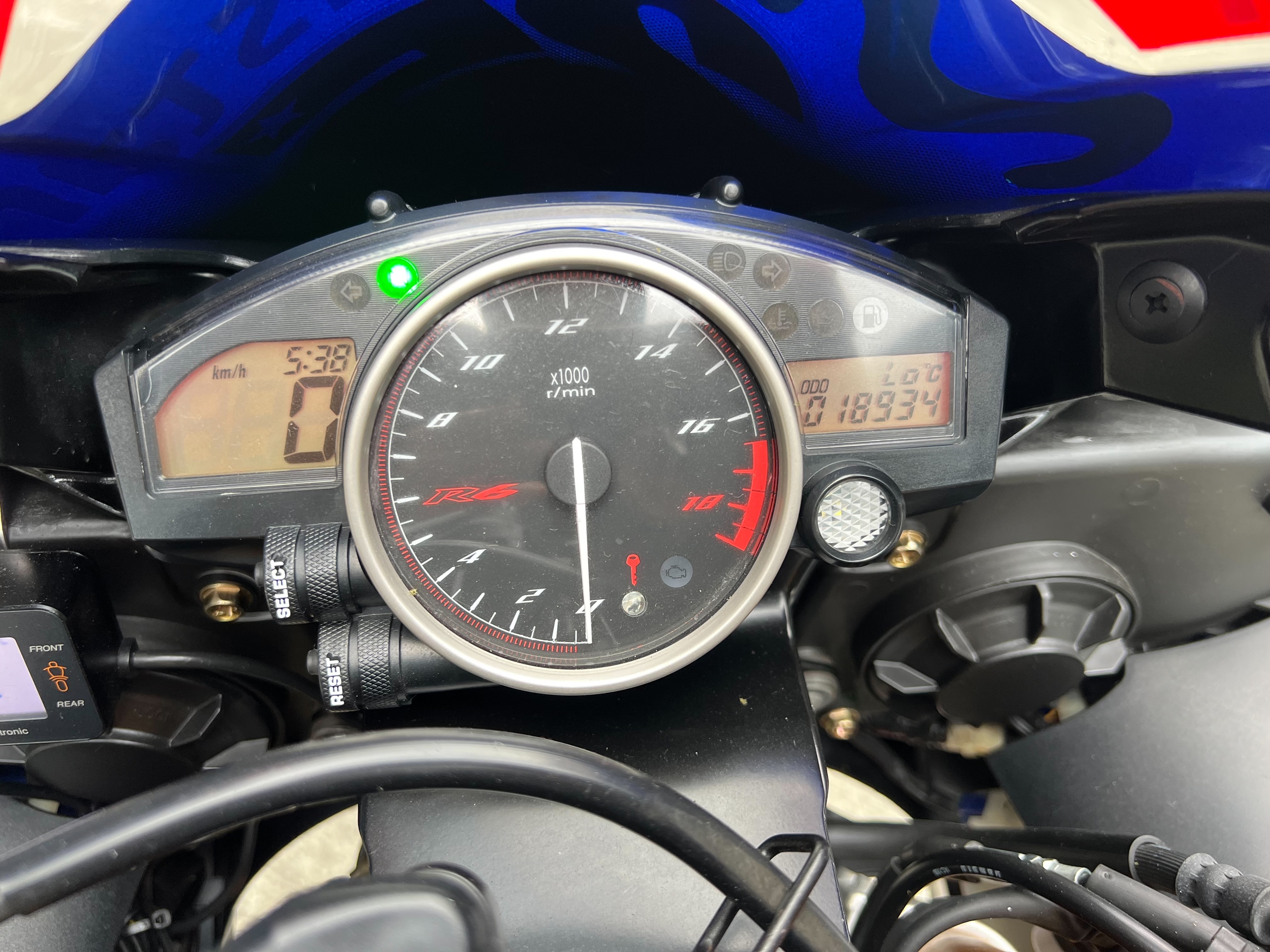 YAMAHA YZF-R6 - 中古/二手車出售中 2016年 R6 多樣改裝 阿宏大型重機買賣 | 阿宏大型重機買賣