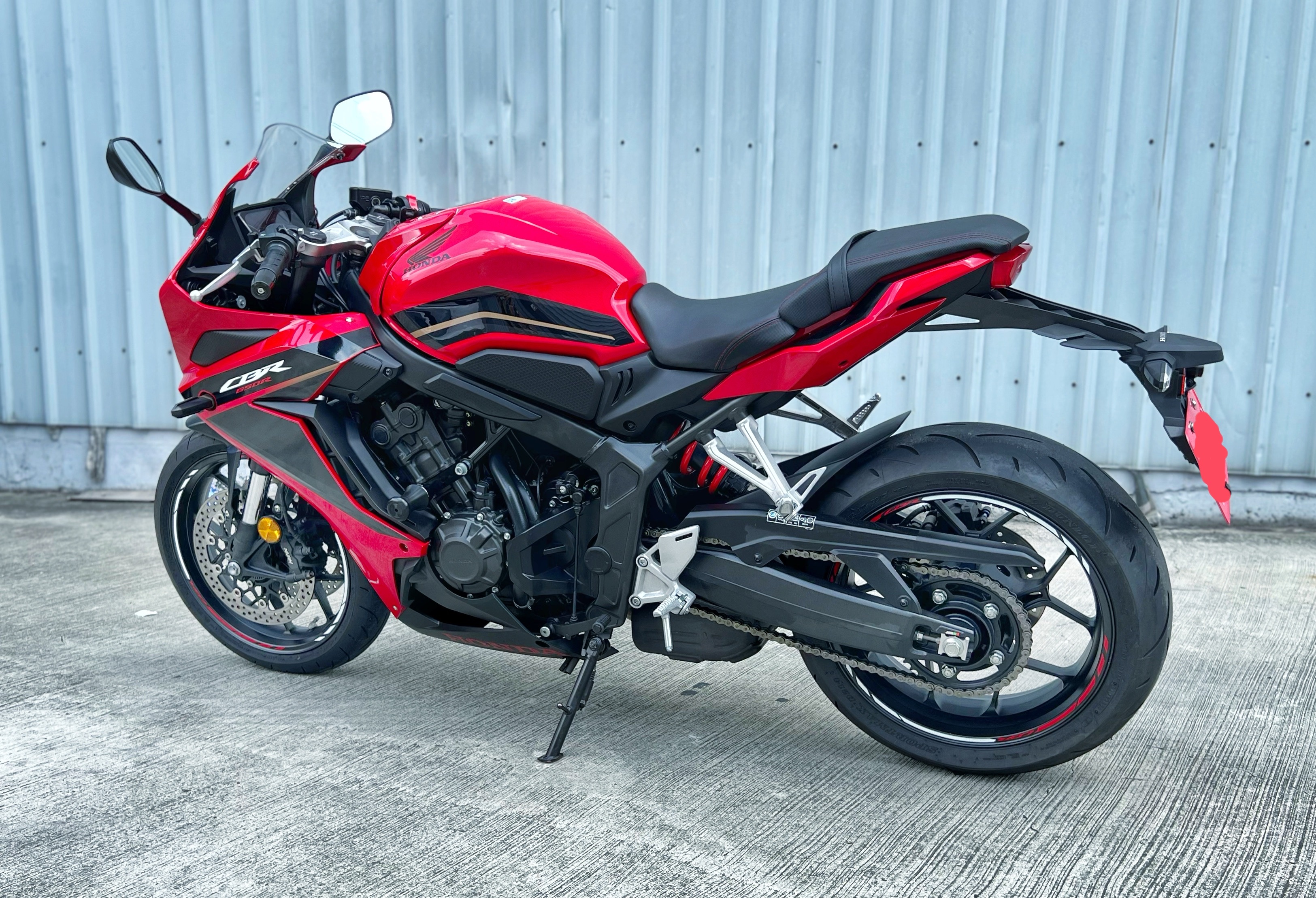 HONDA CBR650R - 中古/二手車出售中 2023年 台本車 CBR650R 基本改 原廠保固中 無摔 無事故 阿宏大型重機買賣 | 阿宏大型重機買賣