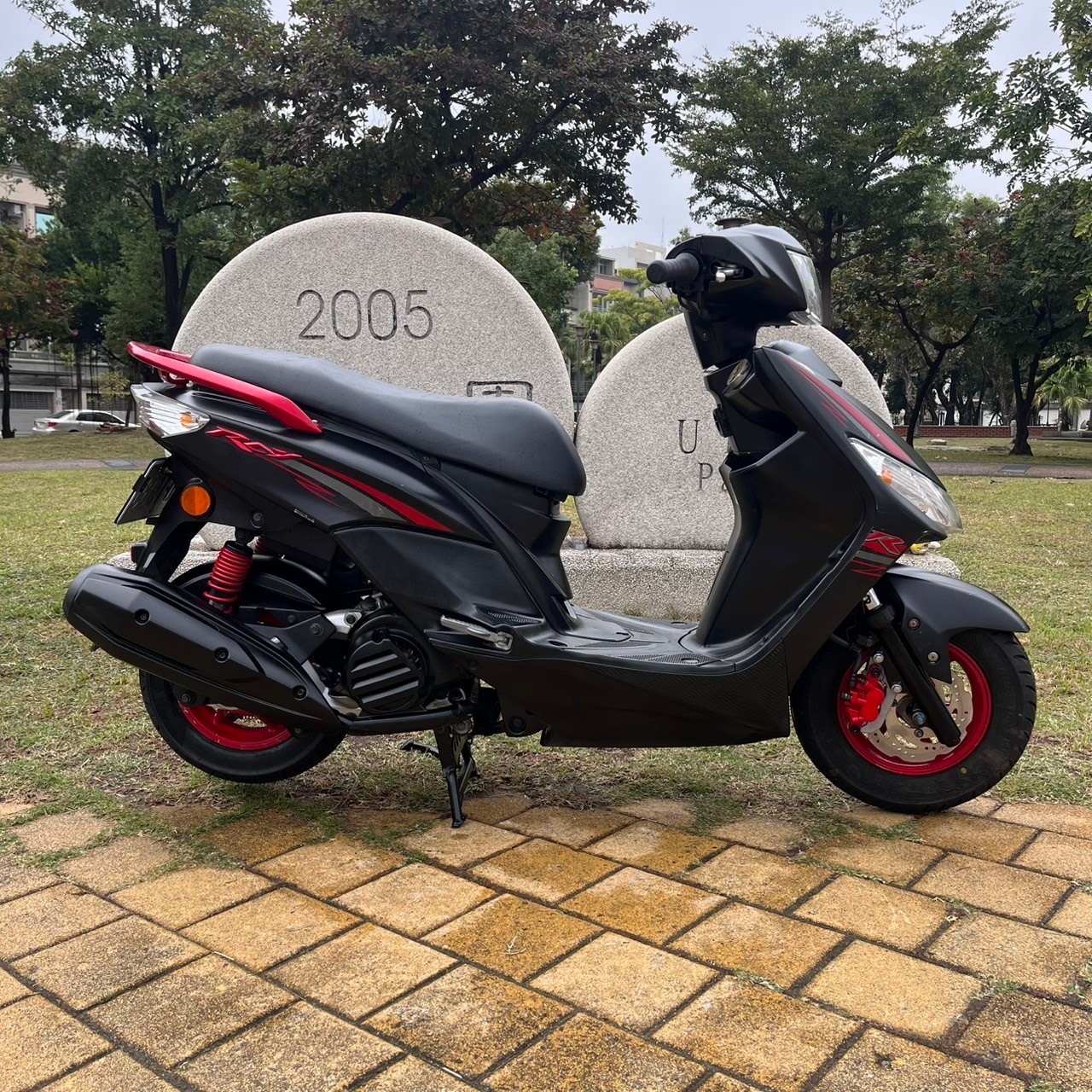 山葉 RAY - 中古/二手車出售中 2017 山葉 RAY 125 #1585 | 貳輪嶼中古機車專賣-台南店