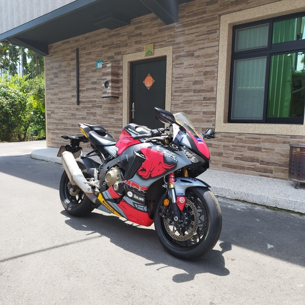 HONDA CBR1000RR Race-based - 中古/二手車出售中 【2017 HONDA CBR1000RR】 | 翊帆國際重車