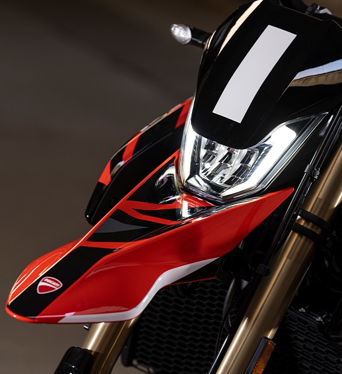 Ducati ypermotard 698 Mono RVE新車出售中 『敏傑康妮』Ducati Hypermotard 698 Mono RVE 在找大單缸的您 手刀排單嘍 ～ | 敏傑車業資深銷售專員 康妮 Connie