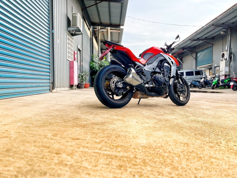 KAWASAKI Z1000 - 中古/二手車出售中 超多改裝 找錢換現金 小資族二手重機買賣 | 小資族二手重機買賣