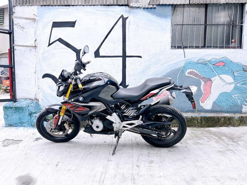 BMW G 310 R - 中古/二手車出售中 BMW G310R 協助分期、託運、換車補貼、代償結清 Line ID:@q0984380388 | 小菜輕重機