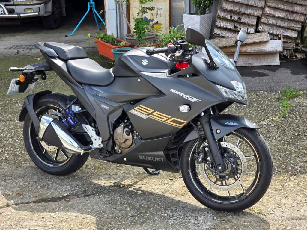 SUZUKI GIXXER 250 SF - 中古/二手車出售中 [出售] 2022年 鈴木 SUZUKI GIXXER SF250 ABS | 老爹重機