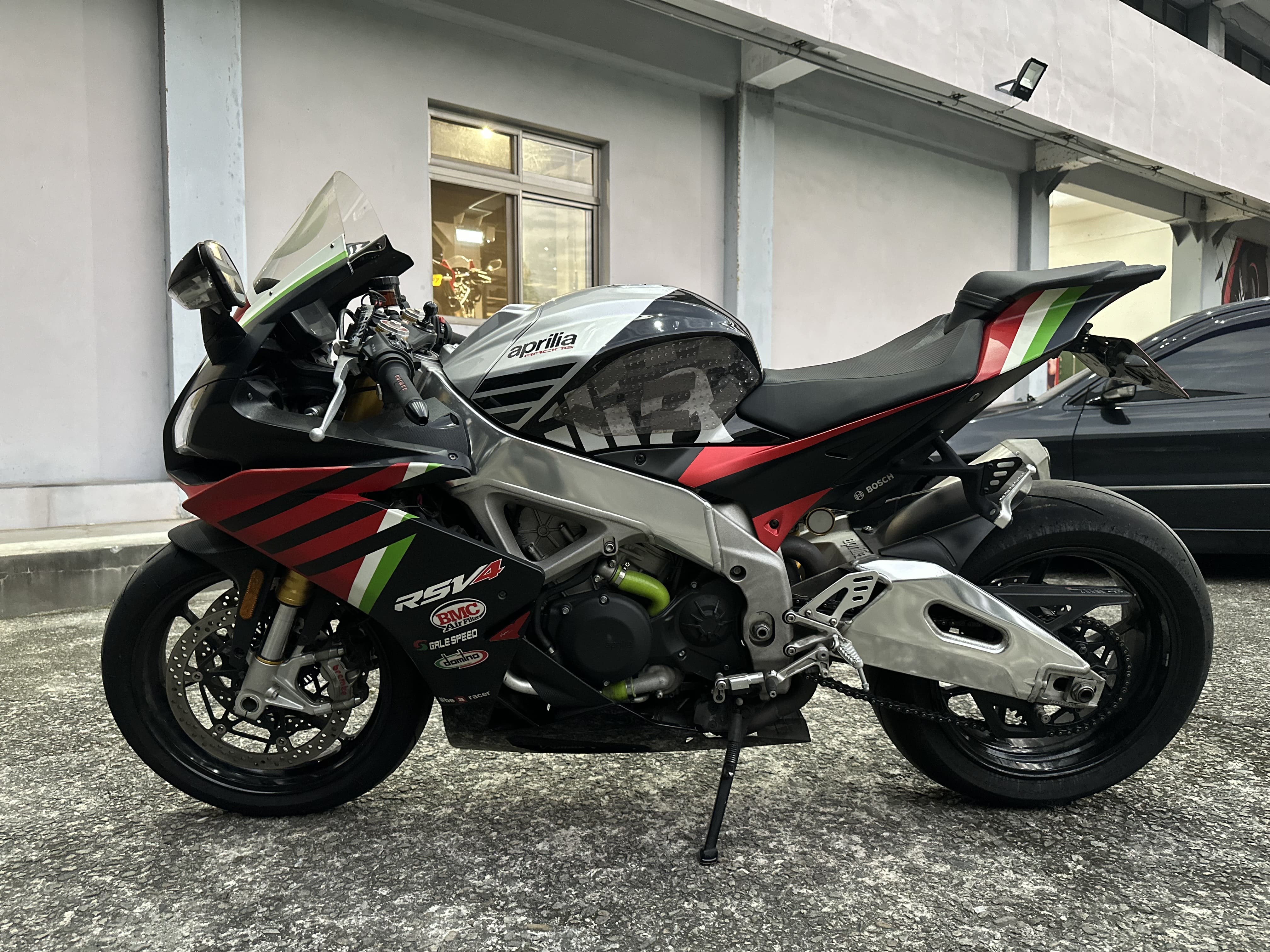 APRILIA RSV4 - 中古/二手車出售中 2017年 APRILIA RSV4/0元交車/分期貸款/車換車/線上賞車/到府交車 | 翊帆國際重車