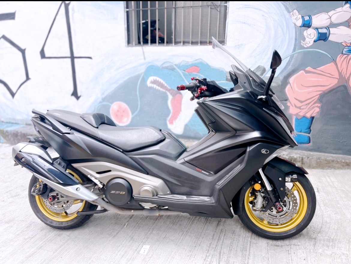 【大蔡】光陽 AK 550 - 「Webike-摩托車市」