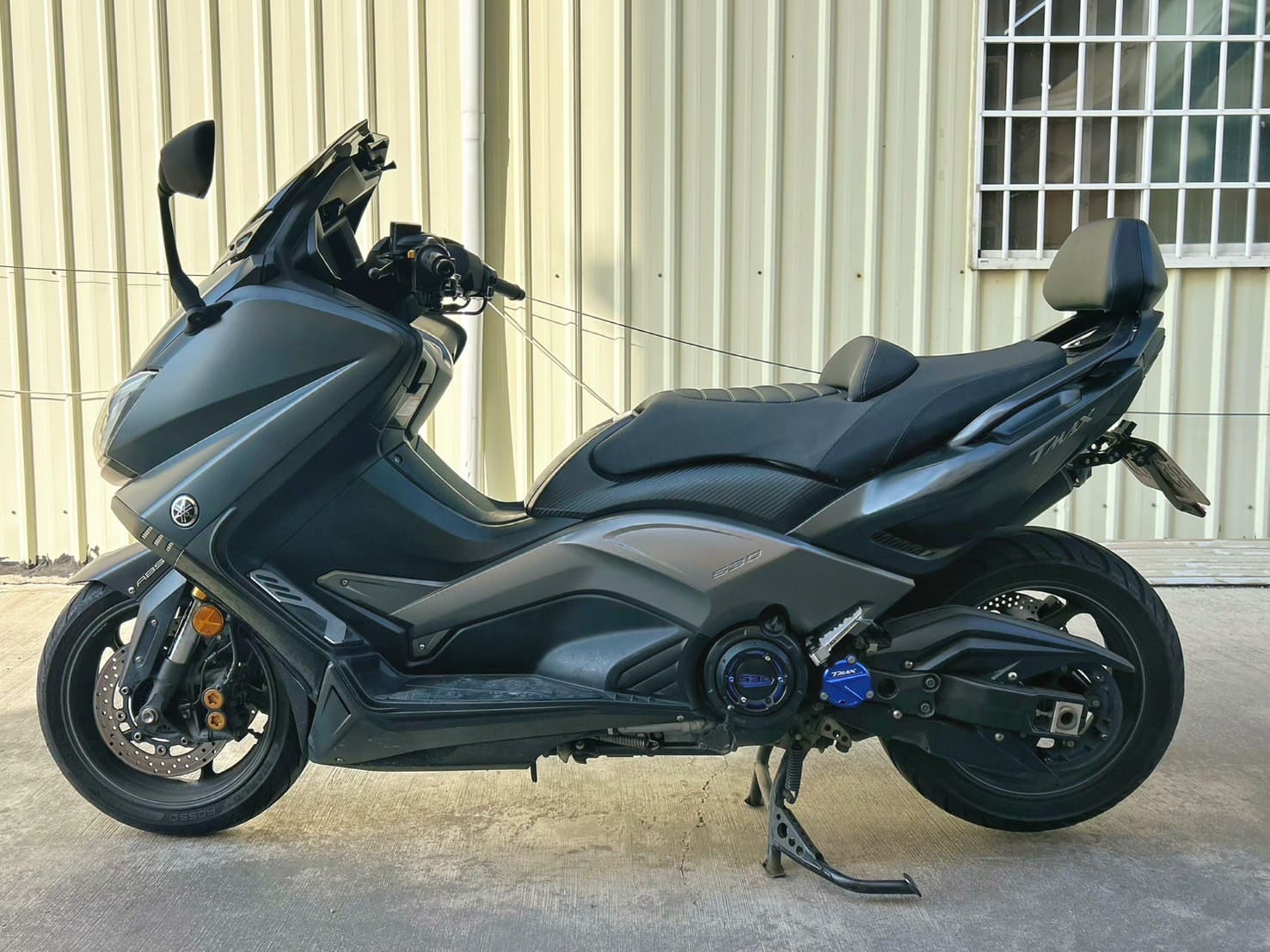 YAMAHA TMAX530 - 中古/二手車出售中 2015年 YAMAHA TMAX530 鋼鐵特仕版/0元交車/分期貸款/車換車/線上賞車/到府交車 | 翊帆國際重車