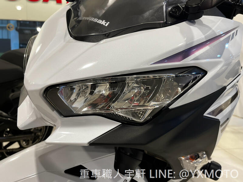 KAWASAKI NINJA400 - 中古/二手車出售中 【敏傑宇軒】二手車 KAWASAKI NINJA 忍者 400 公司車 暴雪白 2023 | 重車銷售職人-宇軒 (敏傑)