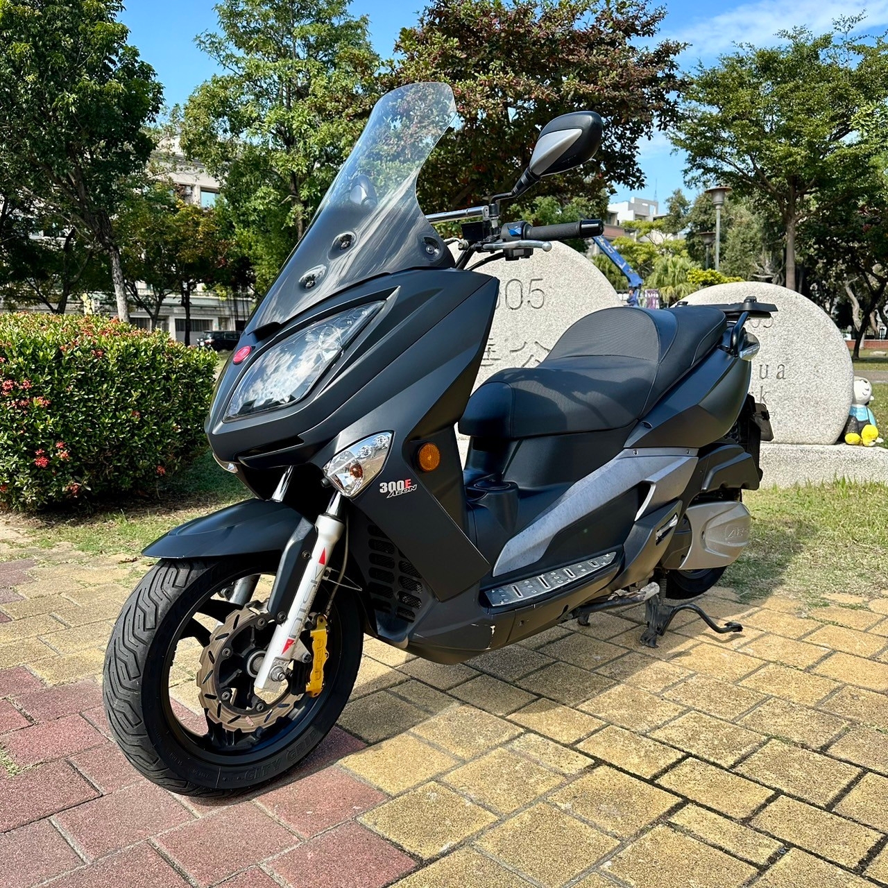 【貳輪嶼中古機車專賣-台南店】宏佳騰 ELITE 300 - 「Webike-摩托車市」 2015 宏佳騰 ELITE 300 #387