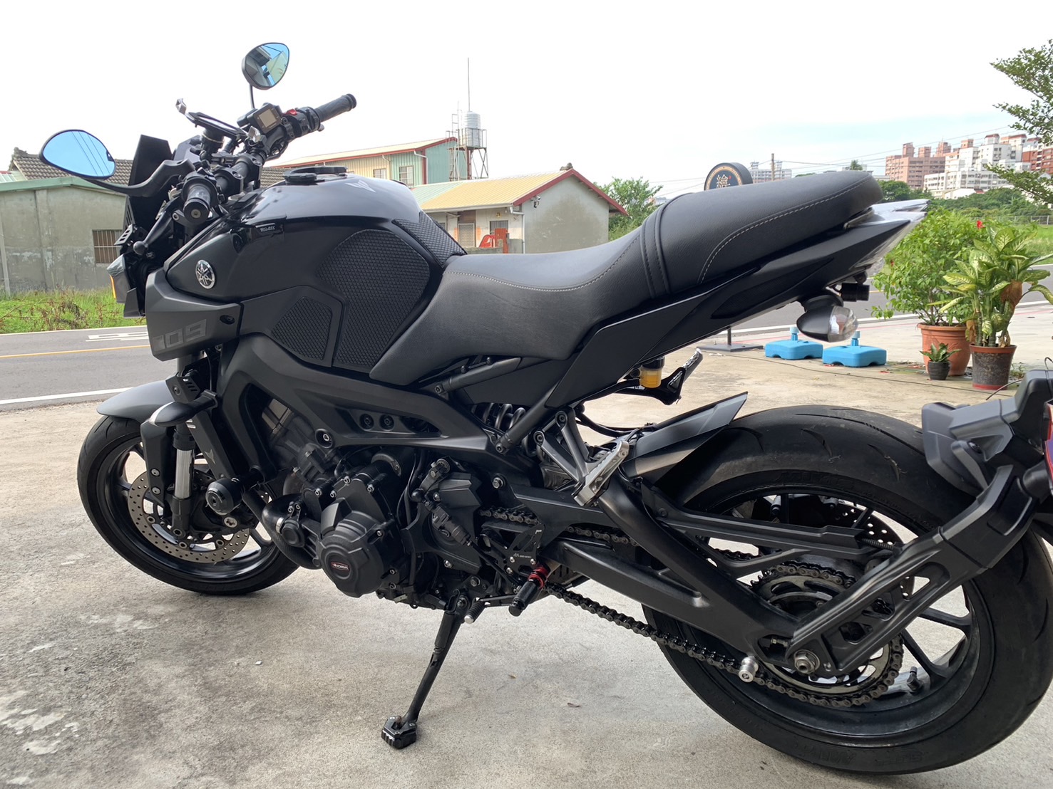 YAMAHA MT-09 - 中古/二手車出售中 2017 Yamaha mt-09，碳纖維排氣管 | 繪馬輕重型機車