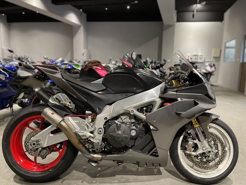 APRILIA RSV4 - 中古/二手車出售中 2013年 APRILIA RSV4/0元交車/分期貸款/車換車/線上賞車/到府交車 | 翊帆國際重車