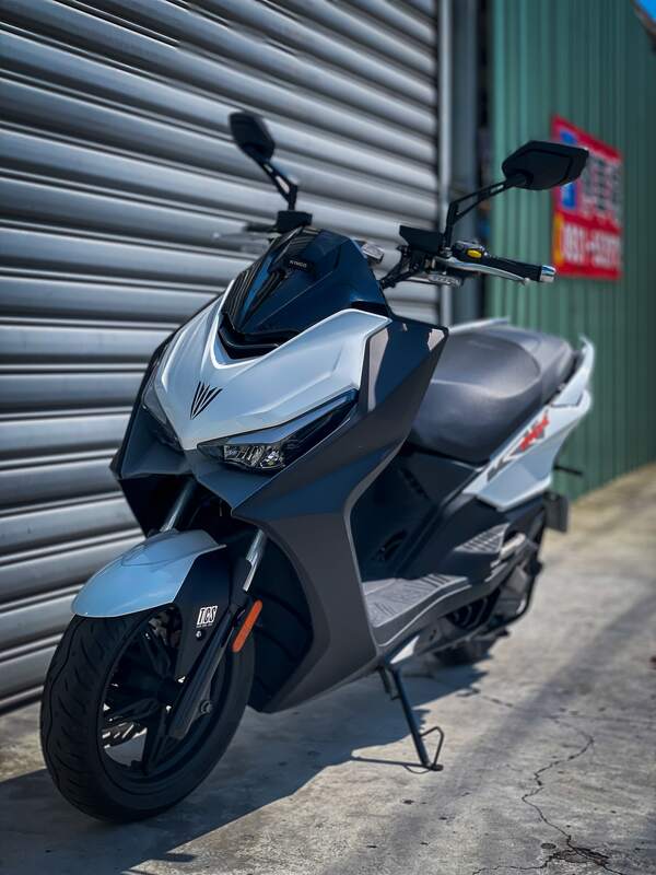 光陽 KRV180 - 中古/二手車出售中 2024 KYMCO KRV | 繪馬重型機車股份有限公司