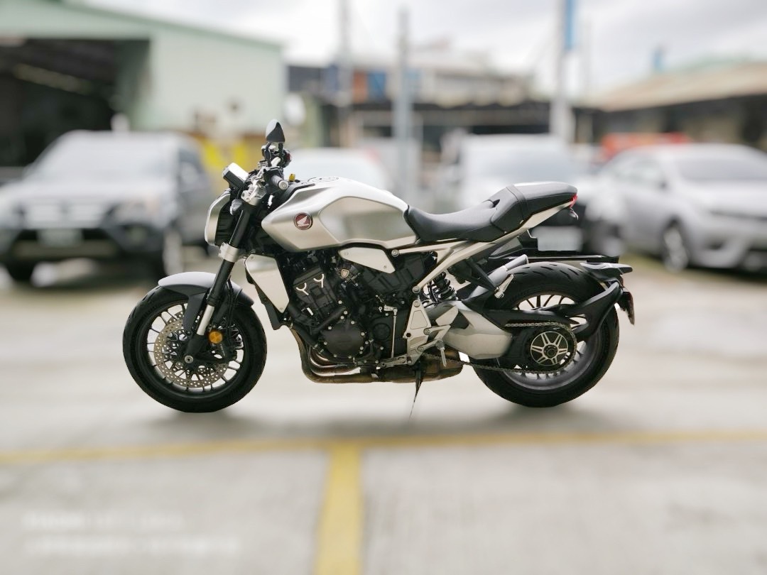 HONDA CB1000R - 中古/二手車出售中 HONDA CB1000R 台本公司車 | 大蔡