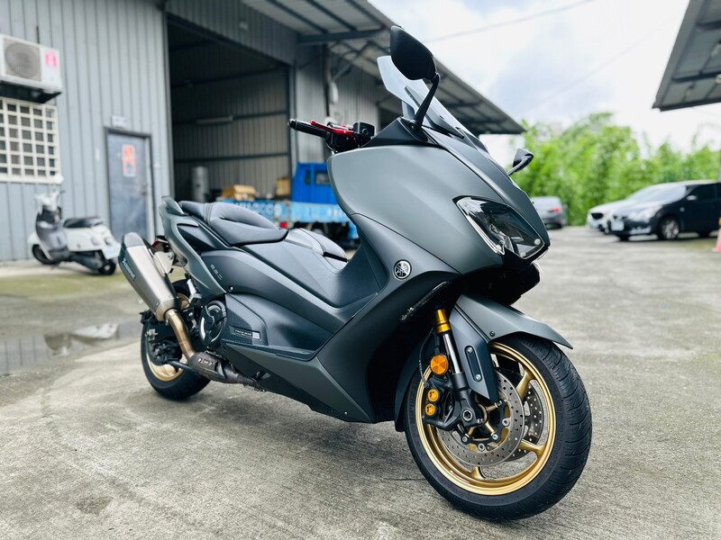 YAMAHA TMAX560 - 中古/二手車出售中 Yamaha T-max 560 Tech Max 公司車 全段雙出鈦蠍管 | 摩托販