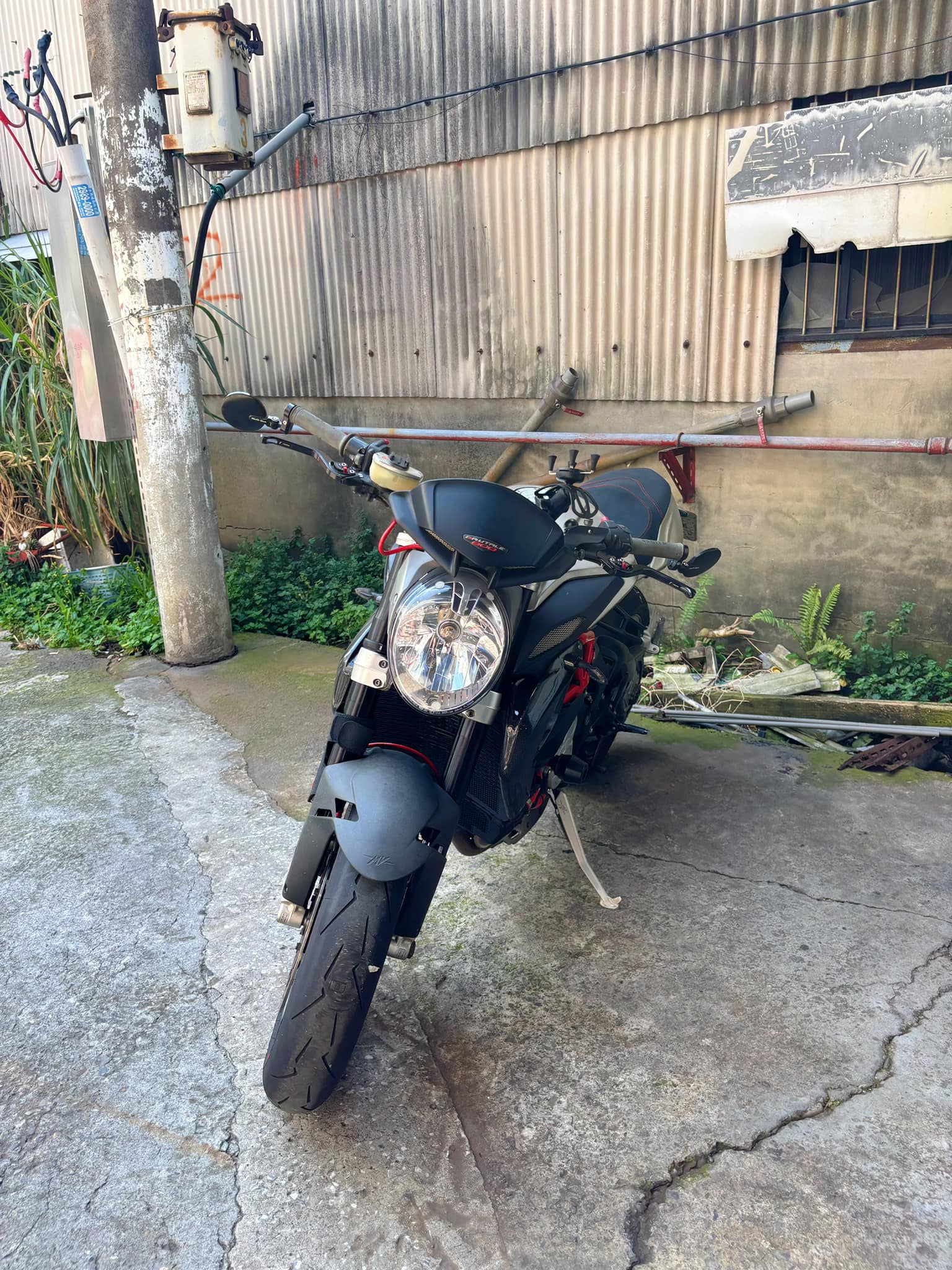 MV AGUSTA BRUTALE800 - 中古/二手車出售中 MVAGUSTA BRUTALE800 | 個人自售