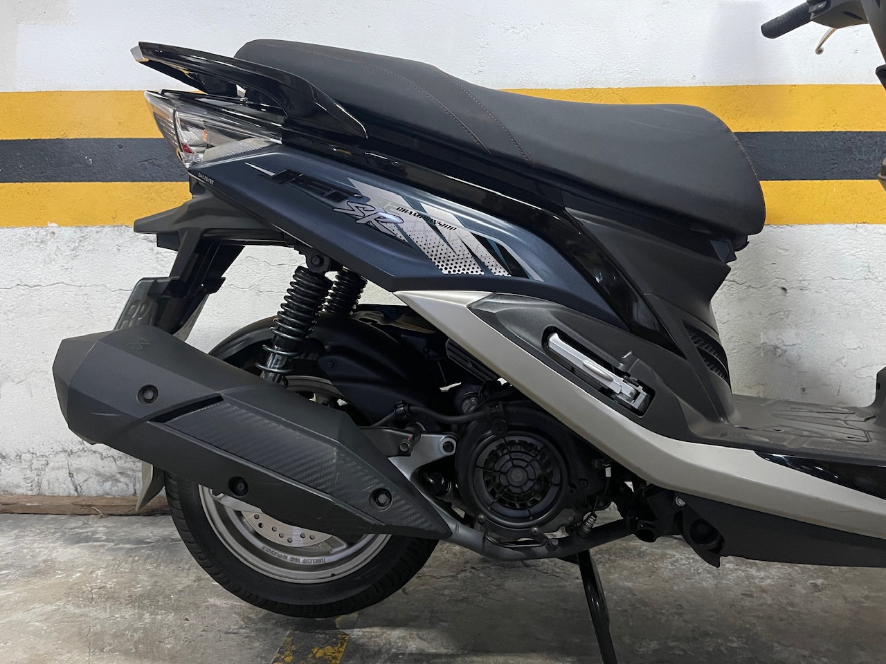 三陽 JET SR - 中古/二手車出售中 賣代步車JET SR 125 CBS 2022年 原廠車殼引擎沒改裝，好騎好發，少騎車況佳，通勤、接送、外送代步都很可以喔～ | 個人自售