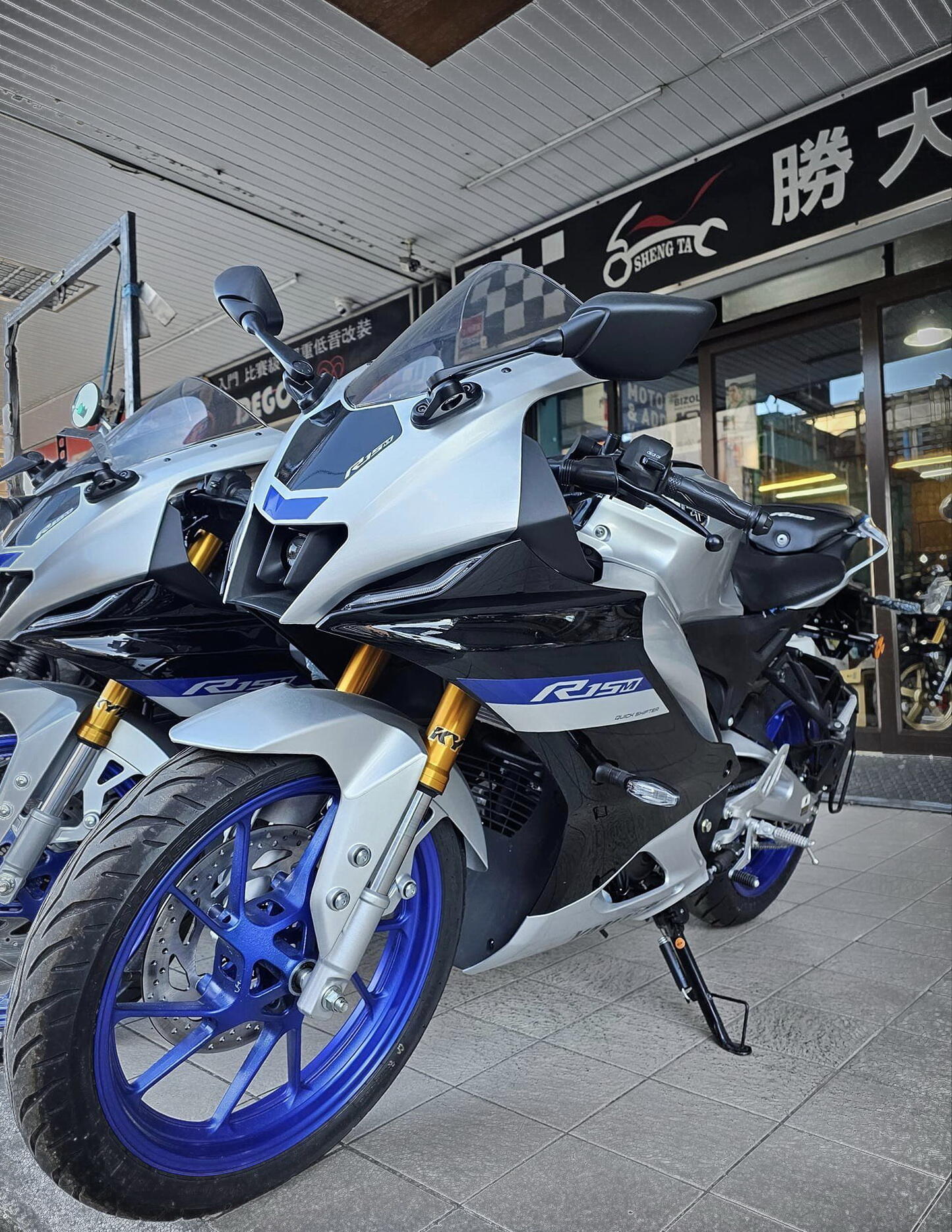 【勝大重機】YAMAHA YZF-R15 - 「Webike-摩托車市」  M TFT螢幕【勝大重機】2023 YAMAHA YZF-R15M TFT螢幕 全新車售價$13.5萬