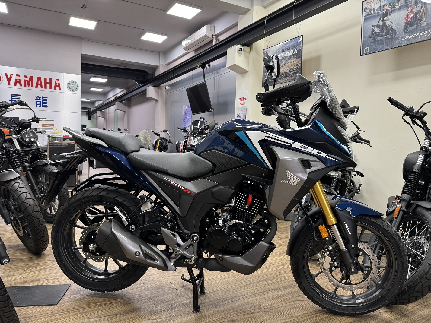 HONDA CB200X新車出售中 【新竹長龍車業】HONDA 本田 全新 2024 CB200X 分期0利率 | 新竹長龍車業行