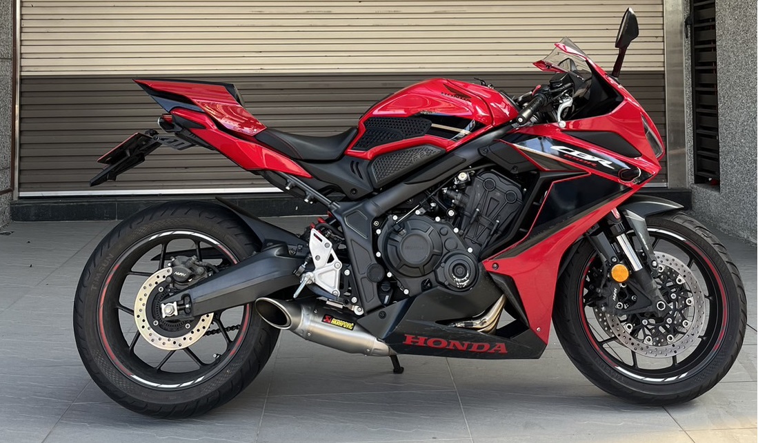 【個人自售】HONDA CBR650R - 「Webike-摩托車市」 2023 HONDA CBR650R