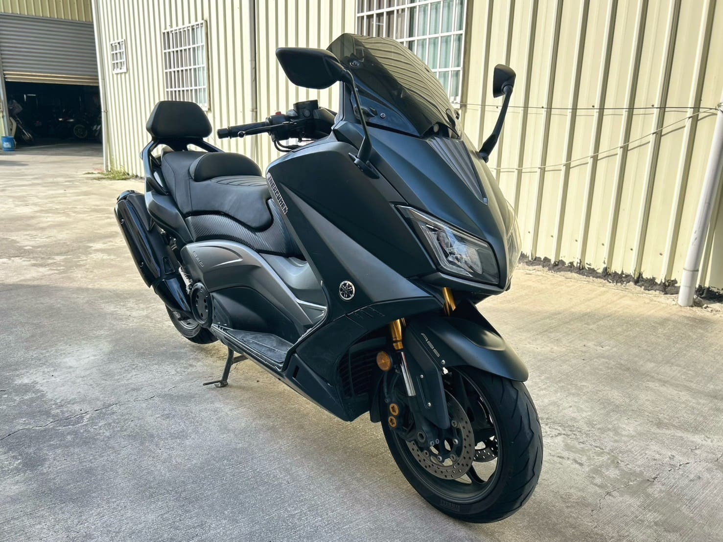 YAMAHA TMAX530 - 中古/二手車出售中 2015年 YAMAHA TMAX530 鋼鐵特仕版/0元交車/分期貸款/車換車/線上賞車/到府交車 | 翊帆國際重車