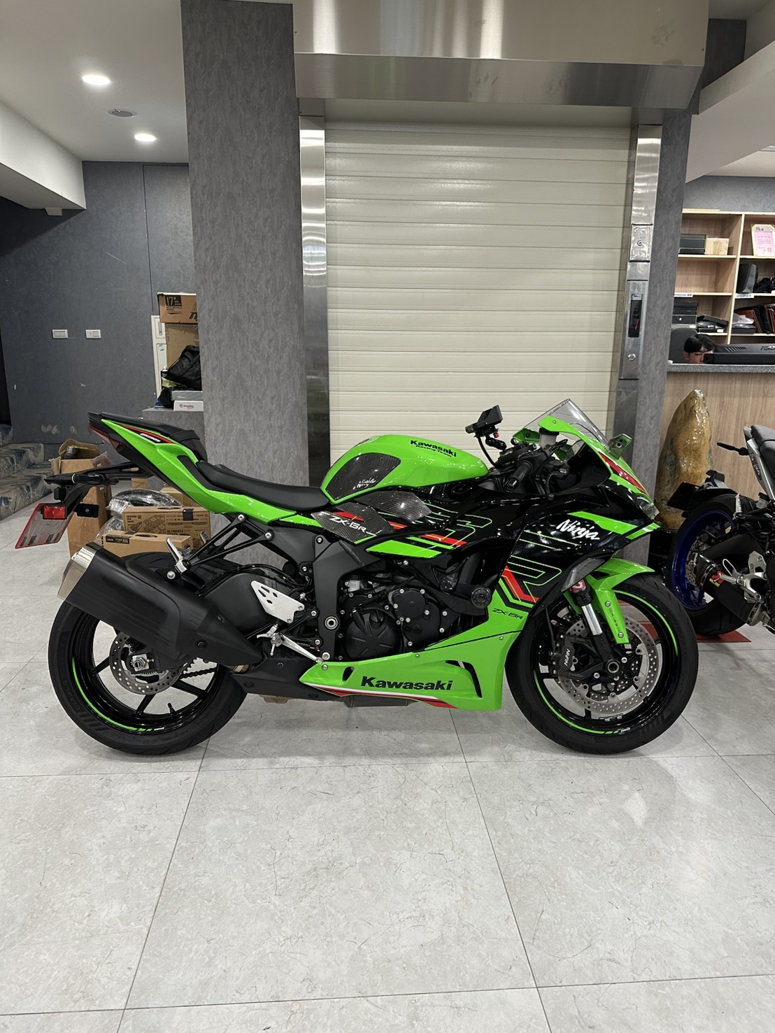 KAWASAKI NINJA ZX-6R】車輛一覽新車、二手、中古機車、速可達、大型