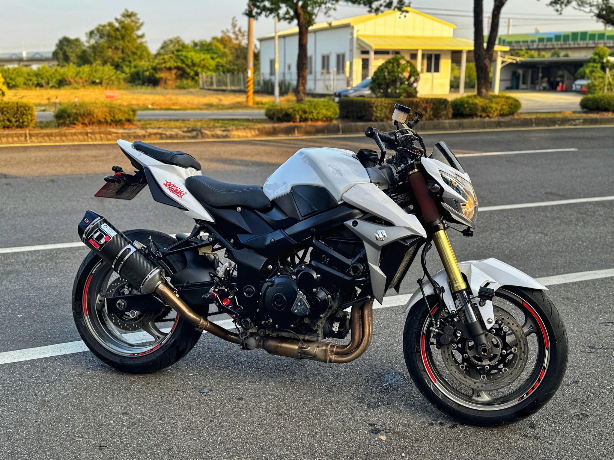 SUZUKI GSX-S 750 - 中古/二手車出售中 2014年 SUZUKI GSX-S750/0元交車/分期貸款/車換車/線上賞車/到府交車 | 翊帆國際重車