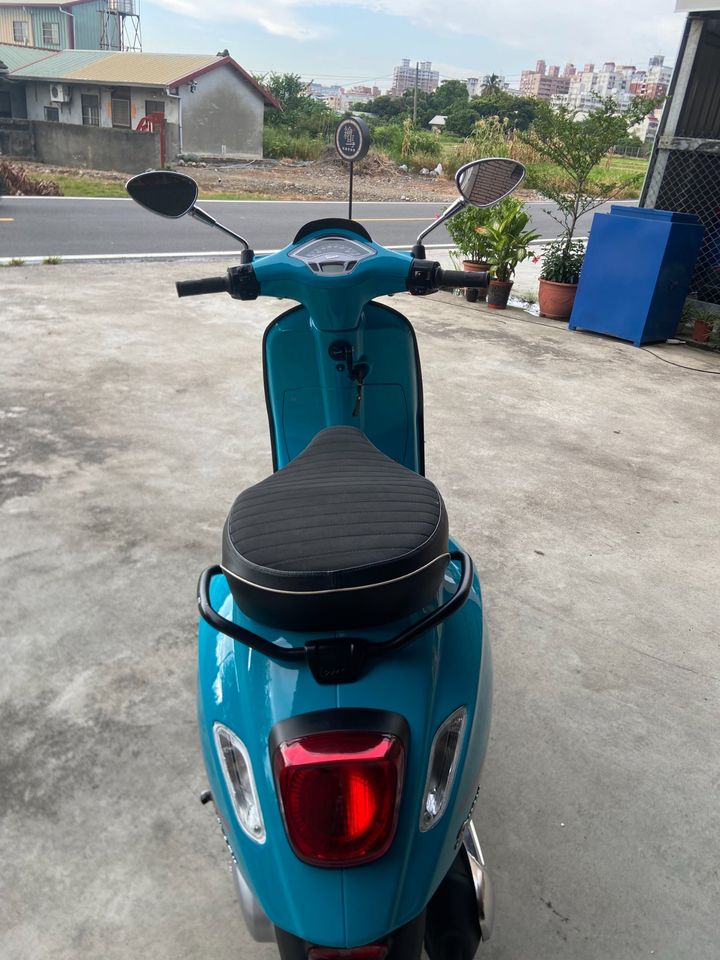 VESPA Vespa Vespa 150 - 中古/二手車出售中 2021 Piaggio Vespa SPRINT 150 ABS 超低里程！4,xxx km的vespa sprint 150，立即入手 | 繪馬輕重型機車