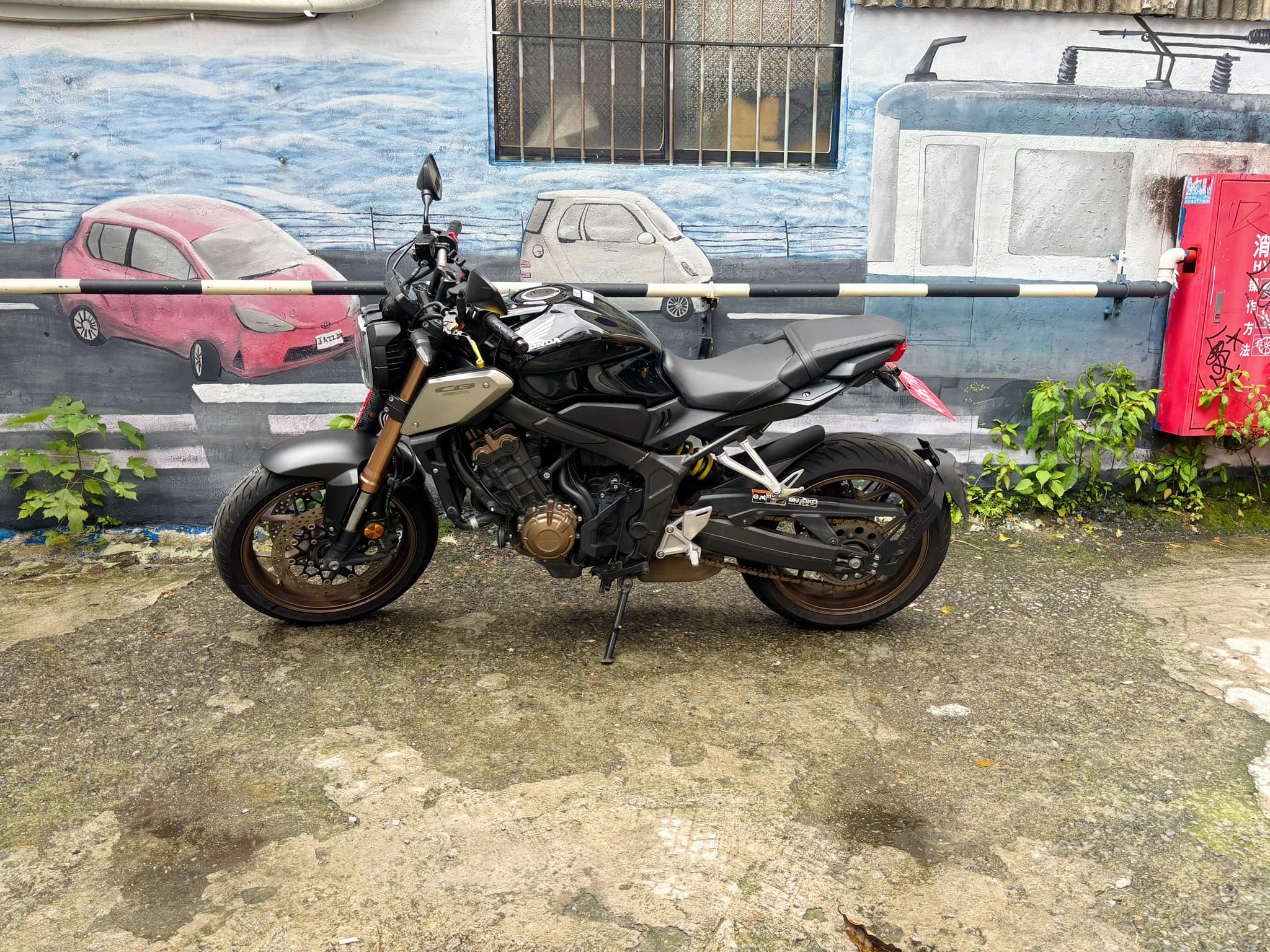 HONDA CB650R - 中古/二手車出售中 HONDA CB650R | 個人自售