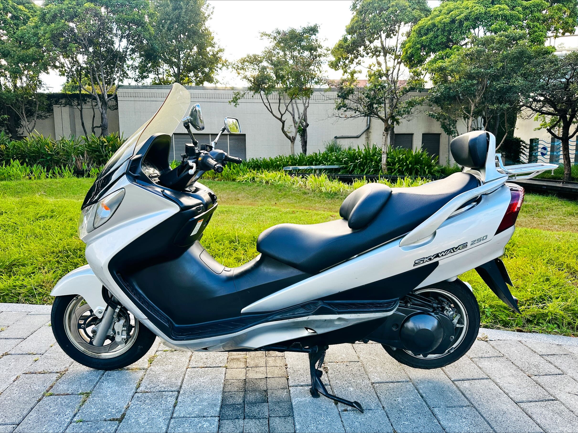 SUZUKI SKYWAVE250 - 中古/二手車出售中 SUZUKI SKYWAVE 250 2004 AN250 小漢堡250 | 輪泰車業