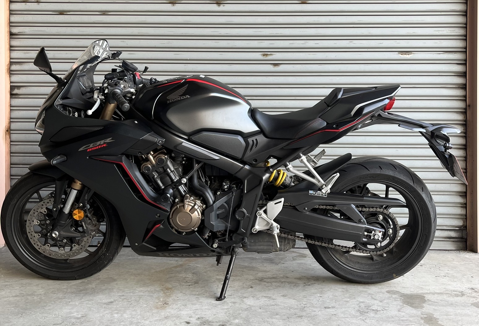 HONDA CBR650R - 中古/二手車出售中 台本CBR650R 一手車 1300公里 車況極佳 | 個人自售