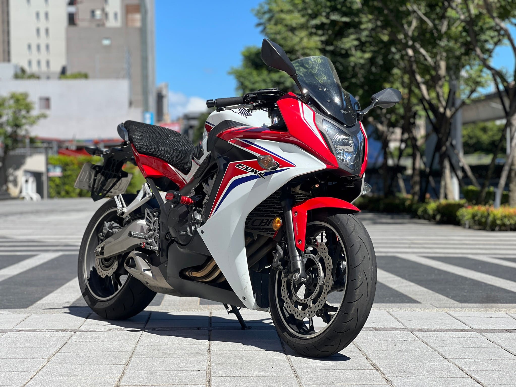 HONDA CBR650F - 中古/二手車出售中 2015年 HONDA CBR650F/0元交車/分期貸款/車換車/線上賞車/到府交車 | 翊帆國際重車