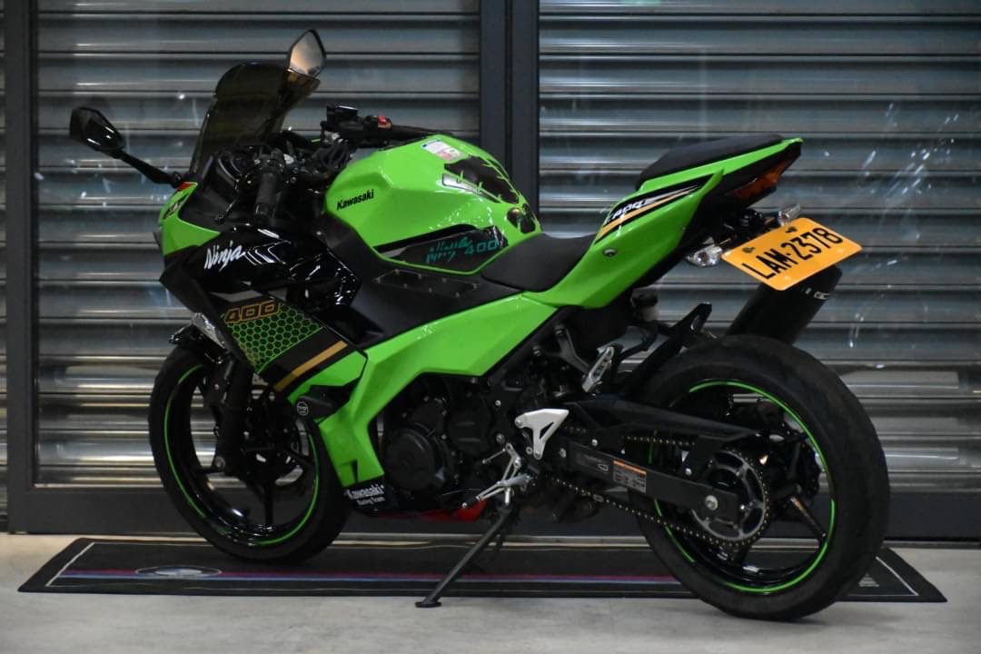 KAWASAKI NINJA400 - 中古/二手車出售中 碳纖維排氣管 行車記錄器 小資族二手重機買賣 | 小資族二手重機買賣