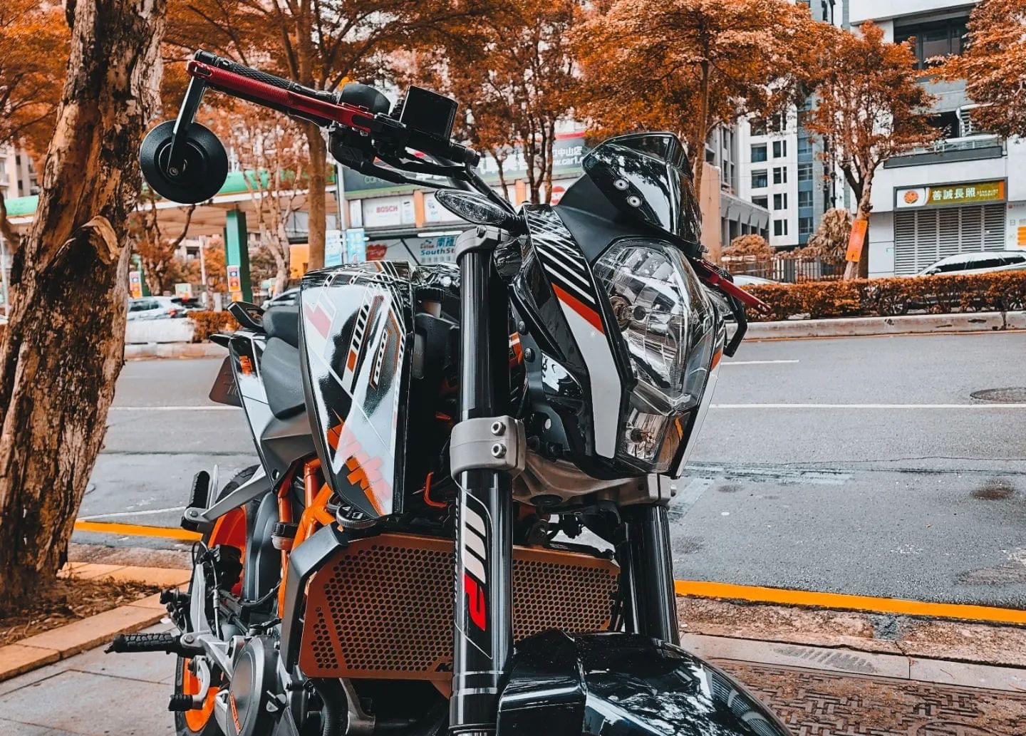 【小資族二手重機買賣】KTM 390DUKE - 「Webike-摩托車市」 Duke390 小改裝 超便宜