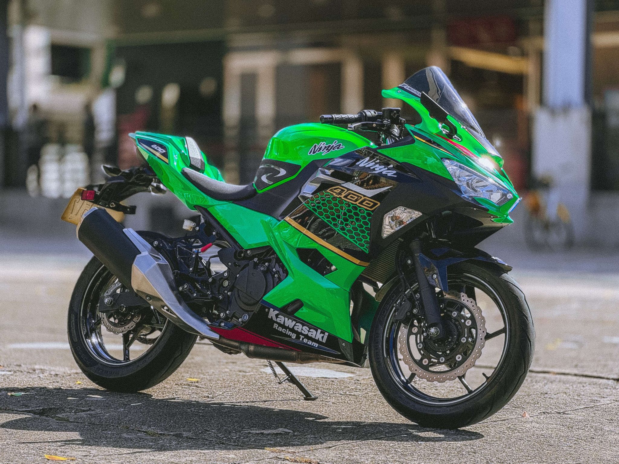 KAWASAKI NINJA400 - 中古/二手車出售中 KAWASAKI NINJA400 ABS 改10R頭罩 | 個人自售