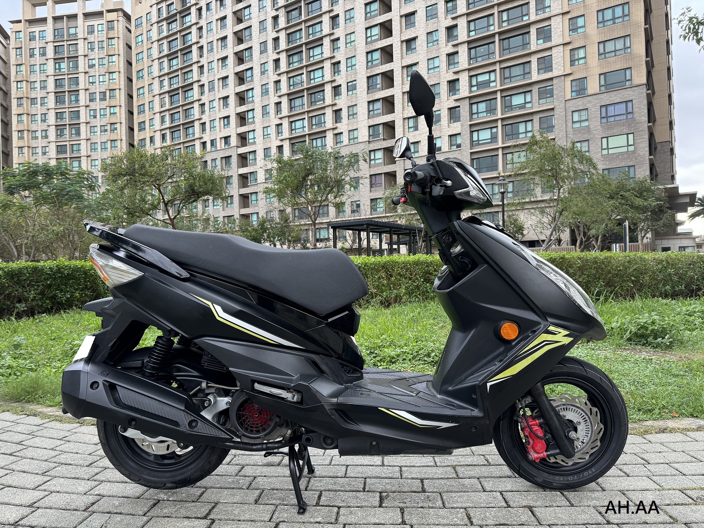 三陽 悍將Fighter 4V 150 Efi - 中古/二手車出售中 【新竹長龍車業】SYM 三陽 FIGHTER 150 | 新竹長龍車業行