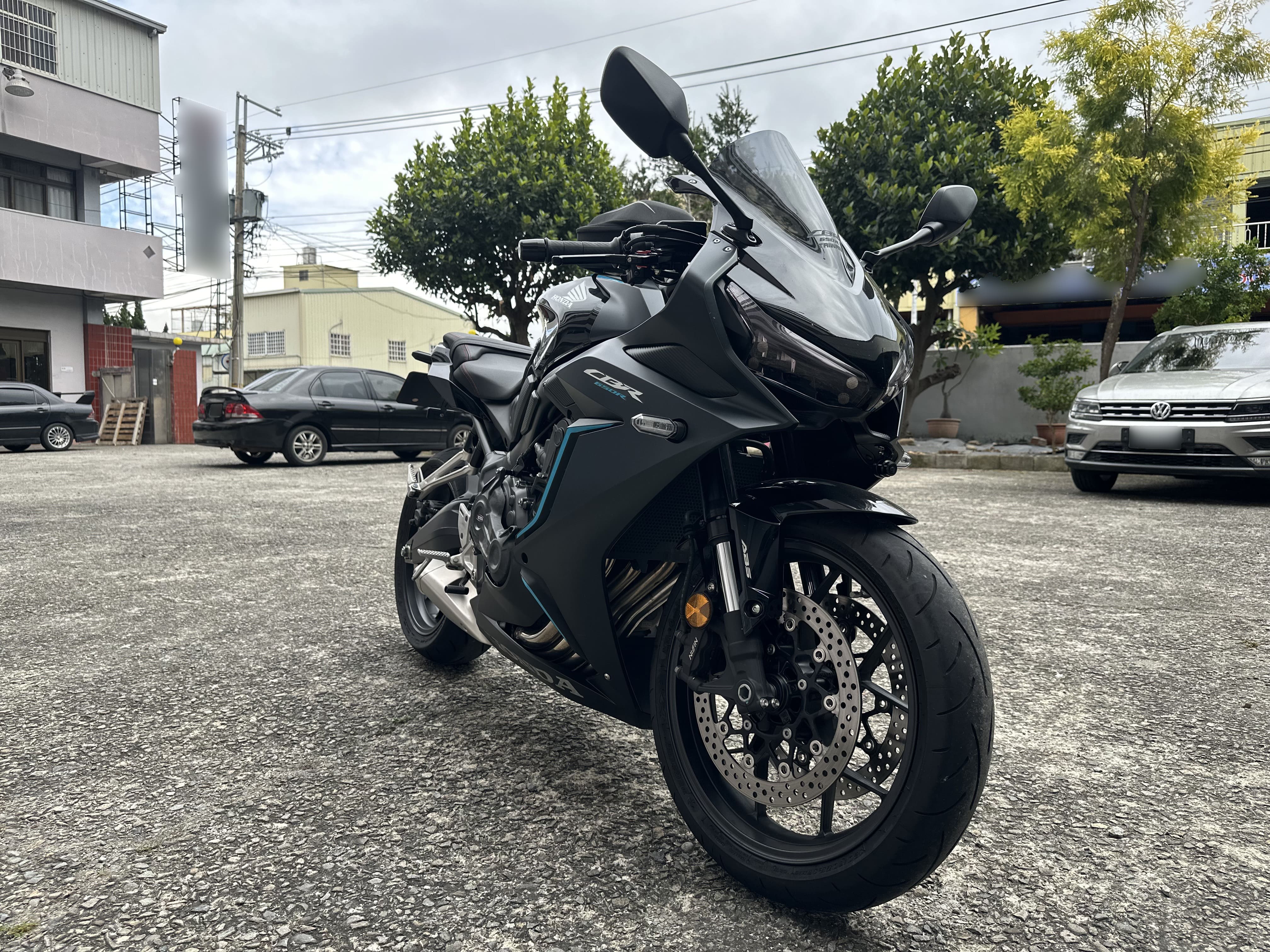 HONDA CBR650R - 中古/二手車出售中 2022年 HONDA CBR650R/0元交車/分期貸款/車換車/線上賞車/到府交車 | 翊帆國際重車