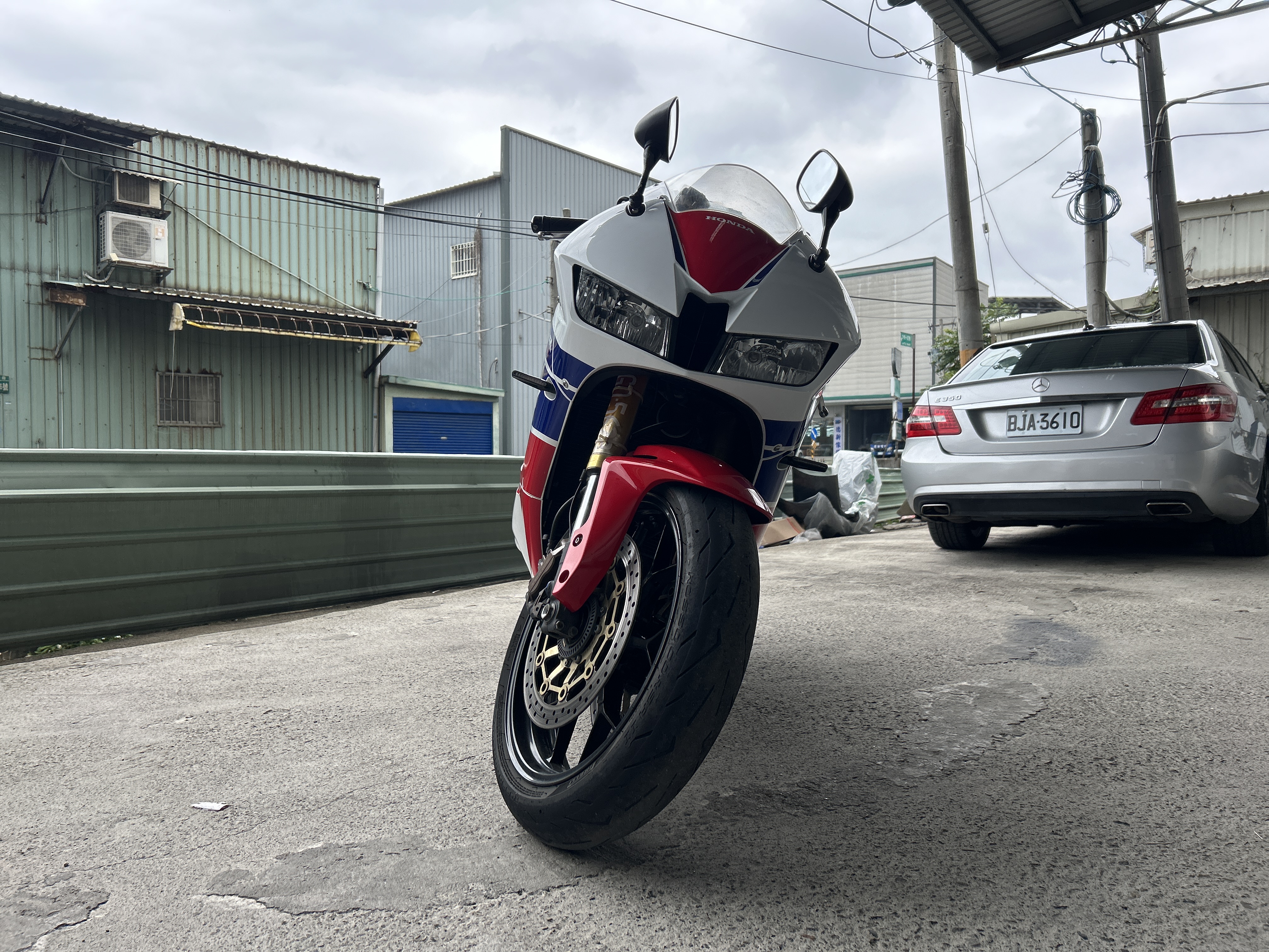 HONDA CBR600RR - 中古/二手車出售中 2013 HONDA CBR600RR HRC配色 原殼 | 個人自售