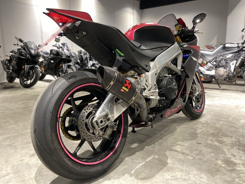 APRILIA RSV4 - 中古/二手車出售中 2014年 APRILIA RSV4 R/0元交車/分期貸款/車換車/線上賞車/到府交車 | 翊帆國際重車