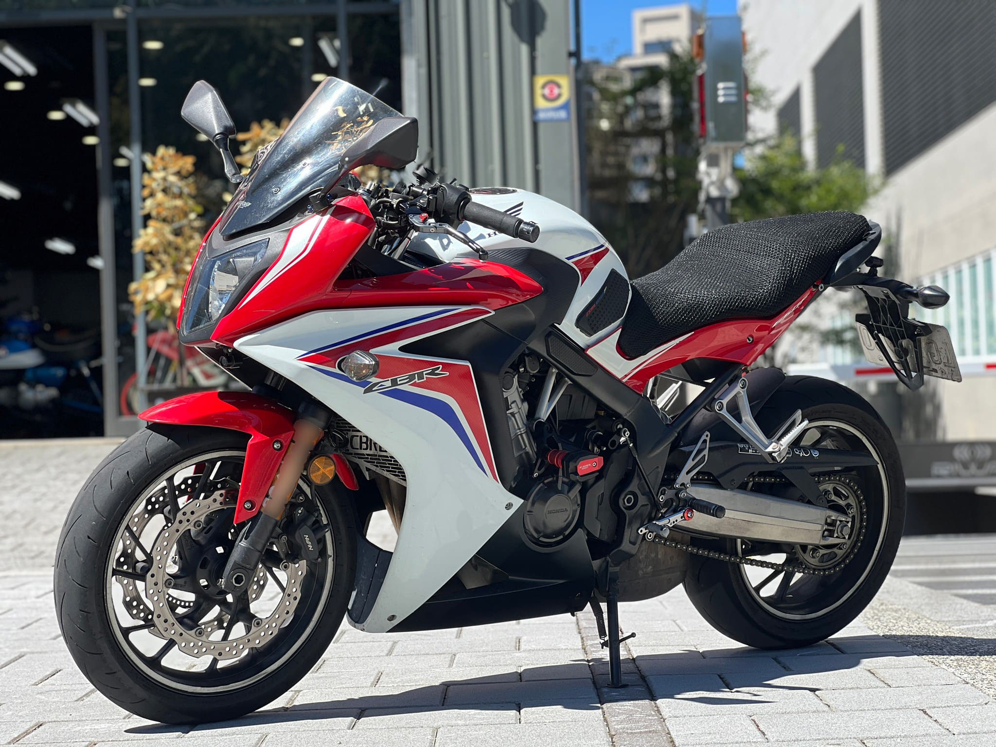 HONDA CBR650F - 中古/二手車出售中 2015年 HONDA CBR650F/0元交車/分期貸款/車換車/線上賞車/到府交車 | 翊帆國際重車