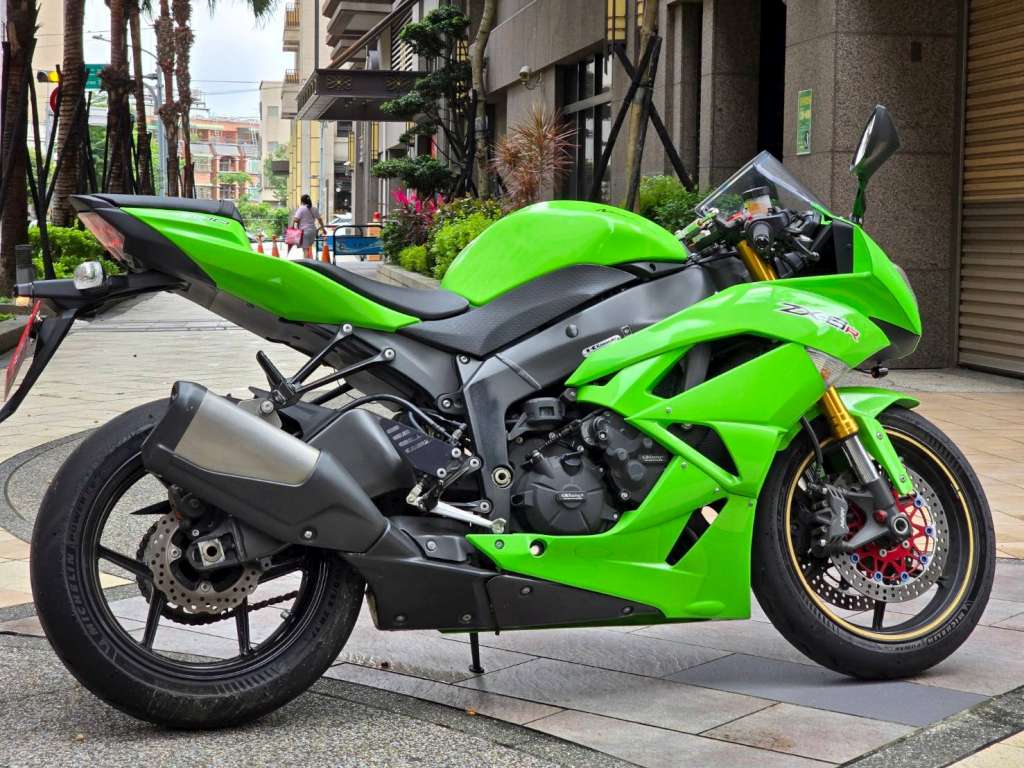 KAWASAKI NINJA ZX-6R - 中古/二手車出售中 [出售] 2015年 KAWASAKI ZX6R 599CC | 老爹重機