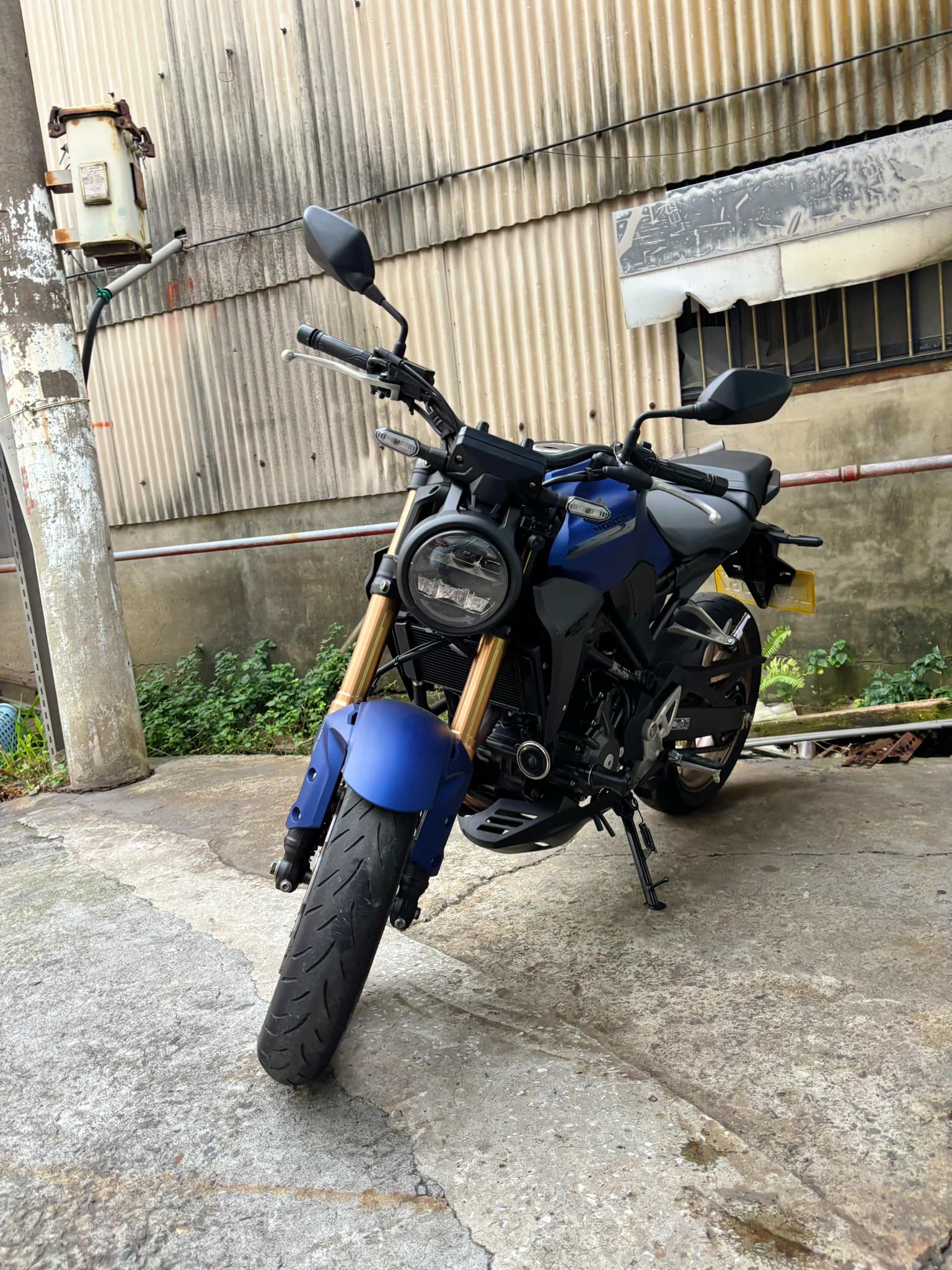 HONDA CB300R - 中古/二手車出售中 HONDA CB300R 有擋顯/滑離 台本車 | 個人自售