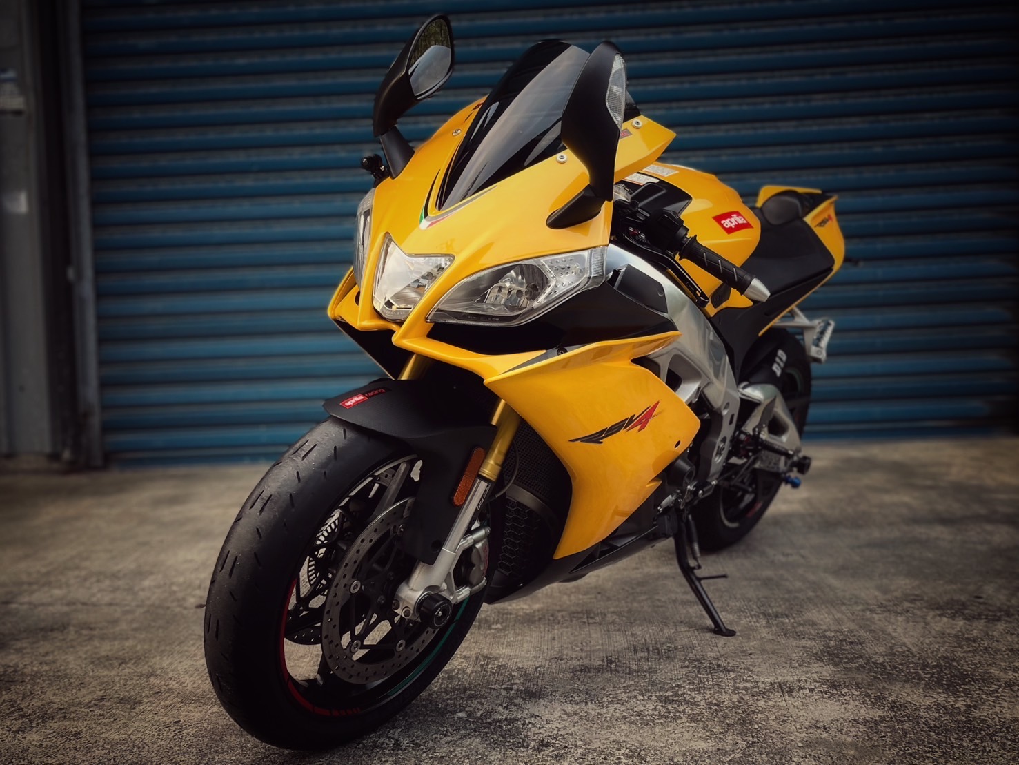 APRILIA RSV4 - 中古/二手車出售中 RSV4 R 眾多改裝 小資族二手重機買賣 | 小資族二手重機買賣