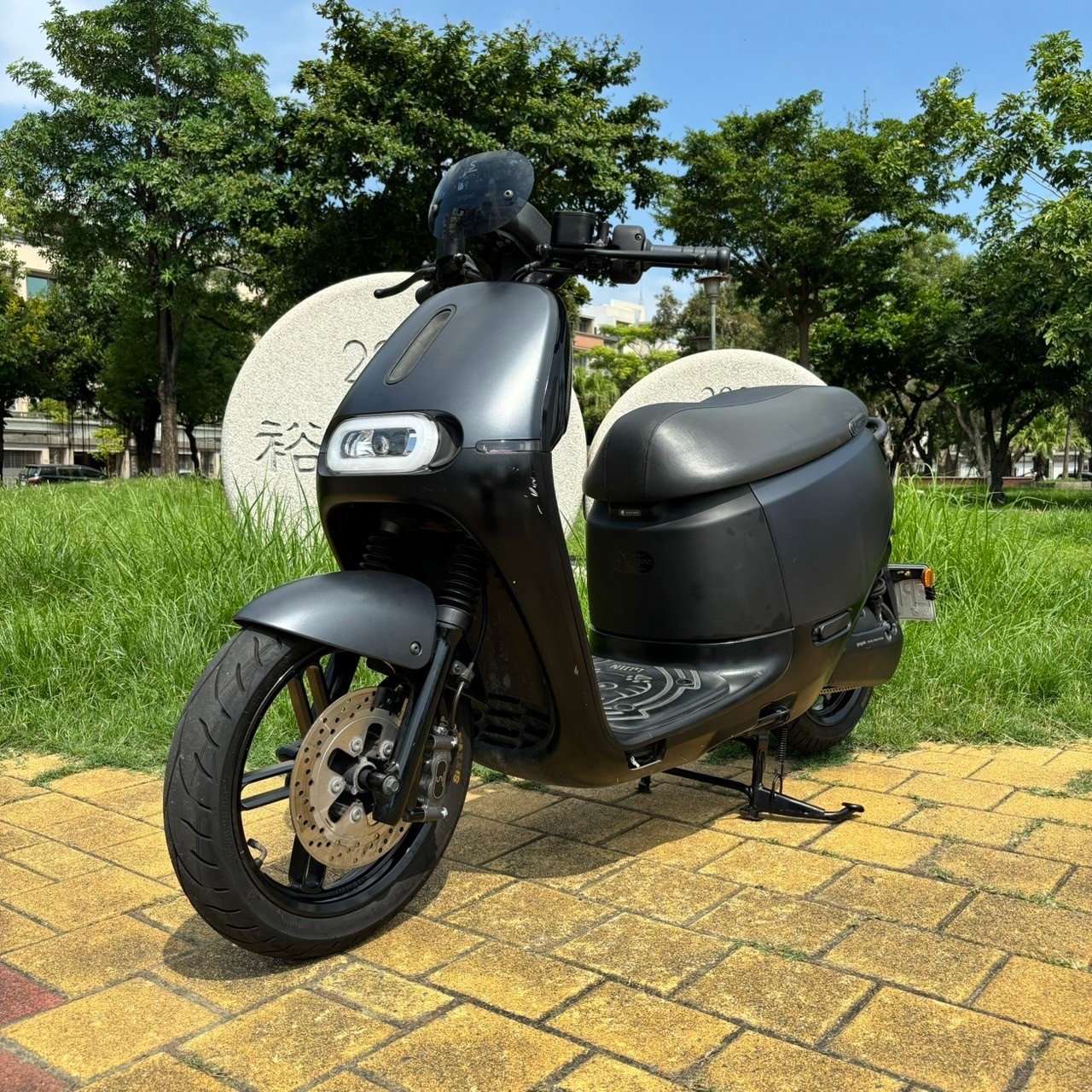 【貳輪嶼中古機車專賣-台南店】Gogoro Gogoro S2 - 「Webike-摩托車市」 2020 GOGORO S2 #3105 現況販售